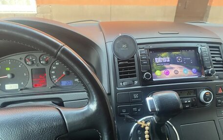 Volkswagen Multivan T5, 2008 год, 1 850 000 рублей, 9 фотография