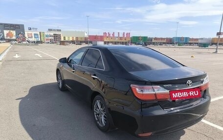 Toyota Camry, 2015 год, 2 000 000 рублей, 2 фотография