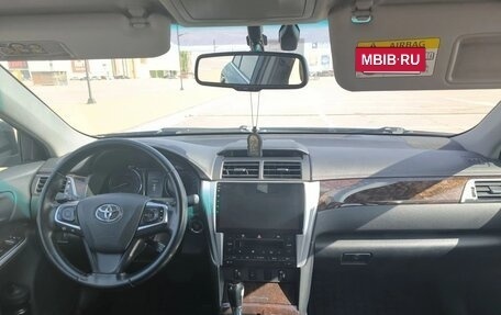 Toyota Camry, 2015 год, 2 000 000 рублей, 8 фотография