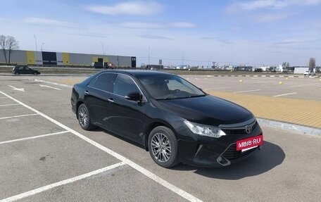 Toyota Camry, 2015 год, 2 000 000 рублей, 14 фотография