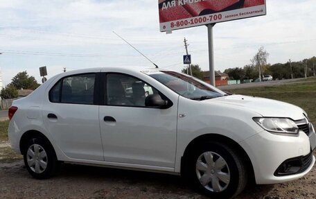 Renault Logan II, 2017 год, 1 035 000 рублей, 4 фотография