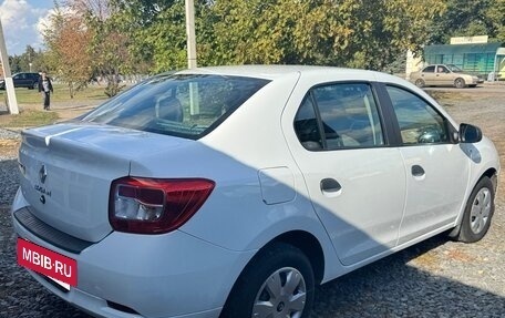Renault Logan II, 2017 год, 1 035 000 рублей, 2 фотография