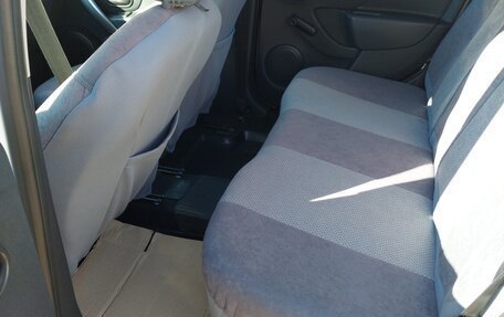 Renault Logan II, 2017 год, 1 035 000 рублей, 11 фотография