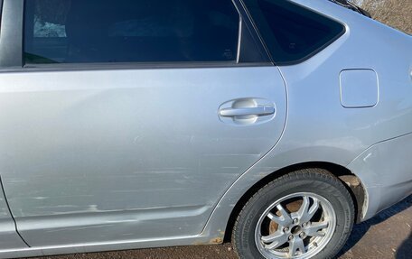 Toyota Prius, 2009 год, 450 000 рублей, 8 фотография