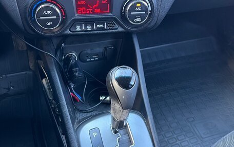 KIA Rio III рестайлинг, 2012 год, 650 000 рублей, 9 фотография