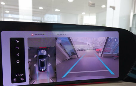 Audi Q5, 2026 год, 7 250 000 рублей, 14 фотография