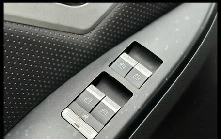 Lifan X60 I рестайлинг, 2013 год, 780 000 рублей, 13 фотография