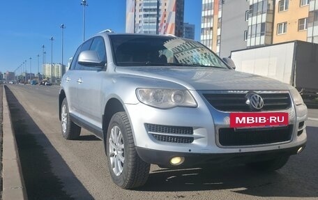 Volkswagen Touareg III, 2008 год, 850 000 рублей, 3 фотография