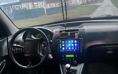 Hyundai Tucson III, 2005 год, 820 000 рублей, 8 фотография