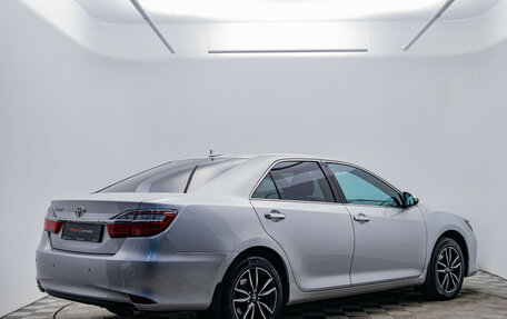 Toyota Camry, 2018 год, 2 438 000 рублей, 5 фотография