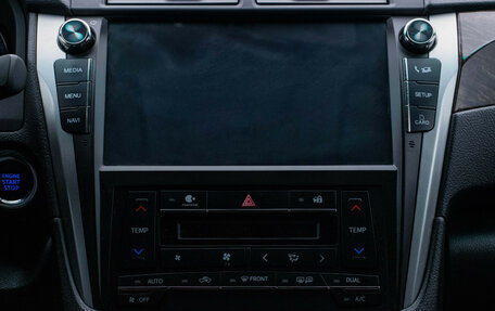 Toyota Camry, 2018 год, 2 438 000 рублей, 14 фотография