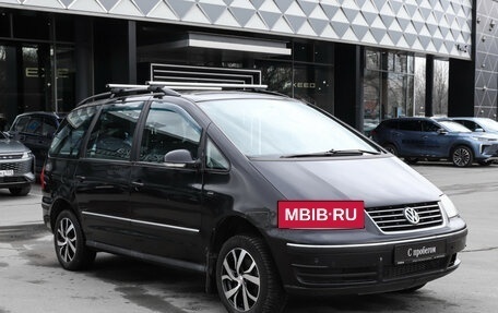 Volkswagen Sharan I рестайлинг, 2005 год, 750 000 рублей, 3 фотография