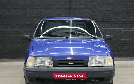 ИЖ 2126 «Ода», 2002 год, 175 000 рублей, 2 фотография