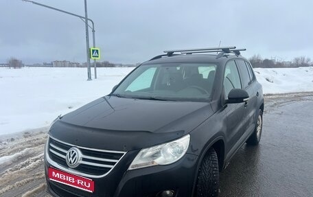 Volkswagen Tiguan I, 2010 год, 590 000 рублей, 1 фотография