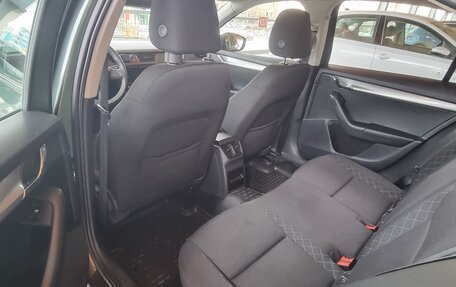 Skoda Octavia, 2019 год, 1 900 000 рублей, 8 фотография