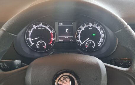 Skoda Octavia, 2019 год, 1 900 000 рублей, 7 фотография