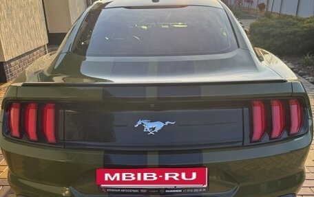 Ford Mustang VI рестайлинг, 2018 год, 2 650 000 рублей, 9 фотография