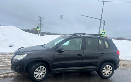 Volkswagen Tiguan I, 2010 год, 590 000 рублей, 2 фотография