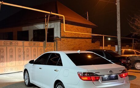 Toyota Camry, 2015 год, 2 300 000 рублей, 5 фотография