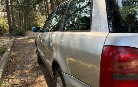 Audi A4, 1998 год, 410 000 рублей, 9 фотография