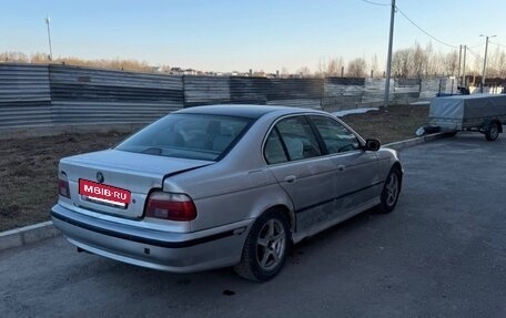 BMW 5 серия, 1996 год, 260 000 рублей, 3 фотография