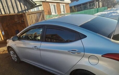 Hyundai Elantra V, 2012 год, 830 000 рублей, 2 фотография