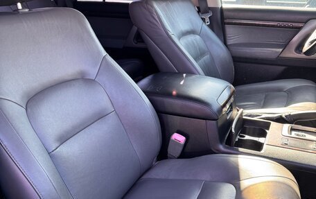 Toyota Land Cruiser 200, 2010 год, 2 100 000 рублей, 6 фотография