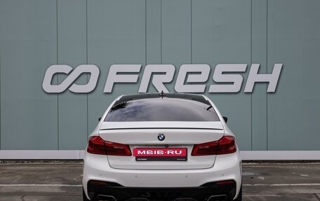 BMW 5 серия, 2018 год, 4 800 000 рублей, 4 фотография