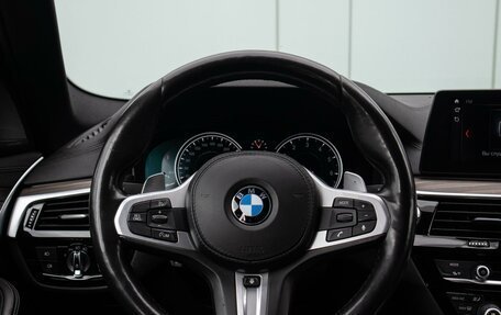 BMW 5 серия, 2018 год, 4 800 000 рублей, 16 фотография