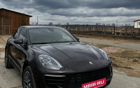 Porsche Macan I рестайлинг, 2017 год, 4 500 000 рублей, 4 фотография