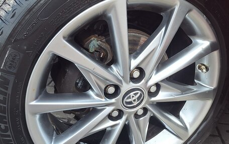 Toyota Prius v (+) I (ZVW40/41) рестайлинг, 2016 год, 1 987 000 рублей, 19 фотография