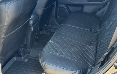 Mitsubishi Outlander III рестайлинг 3, 2016 год, 1 570 000 рублей, 14 фотография