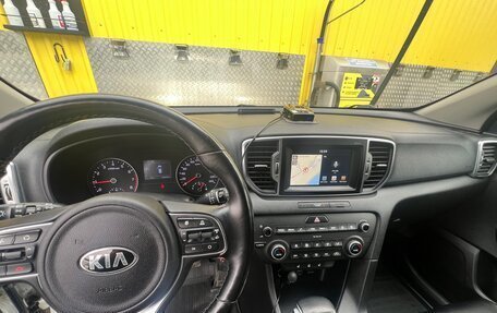 KIA Sportage IV рестайлинг, 2017 год, 1 900 000 рублей, 6 фотография