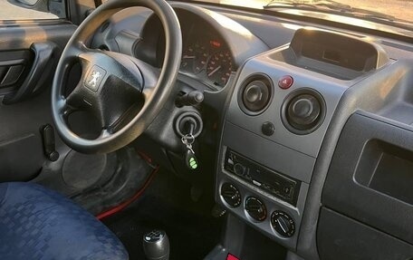 Peugeot Partner II рестайлинг 2, 2006 год, 215 000 рублей, 8 фотография