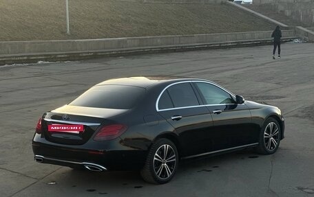 Mercedes-Benz E-Класс, 2019 год, 2 800 000 рублей, 5 фотография