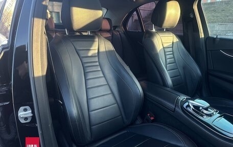 Mercedes-Benz E-Класс, 2019 год, 2 800 000 рублей, 24 фотография