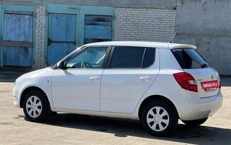 Skoda Fabia II, 2013 год, 850 000 рублей, 11 фотография