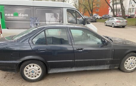 BMW 3 серия, 1991 год, 250 000 рублей, 3 фотография