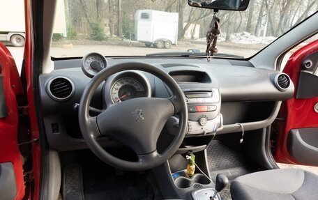 Peugeot 107 I рестайлинг, 2008 год, 200 000 рублей, 12 фотография