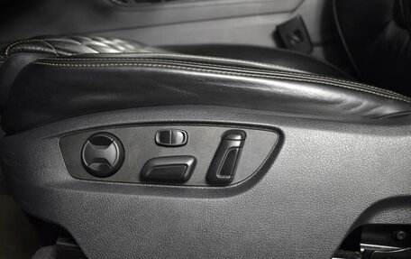 Volkswagen Touareg III, 2017 год, 3 971 900 рублей, 26 фотография