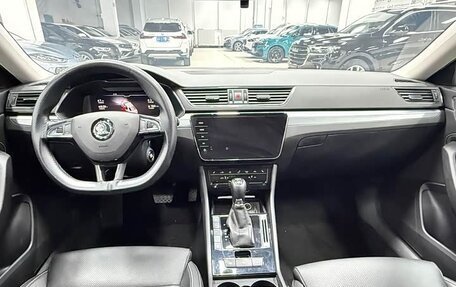 Skoda Superb III рестайлинг, 2022 год, 2 080 123 рублей, 20 фотография