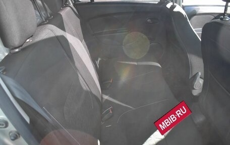 Renault Sandero II рестайлинг, 2015 год, 830 000 рублей, 11 фотография