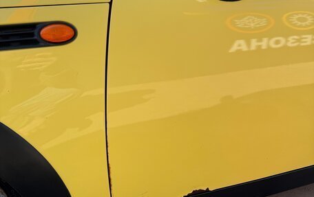 MINI Hatch, 2004 год, 500 000 рублей, 10 фотография