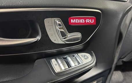 Mercedes-Benz V-Класс, 2022 год, 6 300 000 рублей, 4 фотография