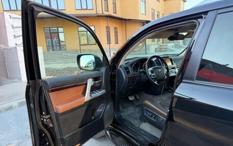 Toyota Land Cruiser 200, 2014 год, 4 250 000 рублей, 6 фотография