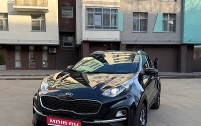 KIA Sportage IV рестайлинг, 2020 год, 2 700 000 рублей, 1 фотография