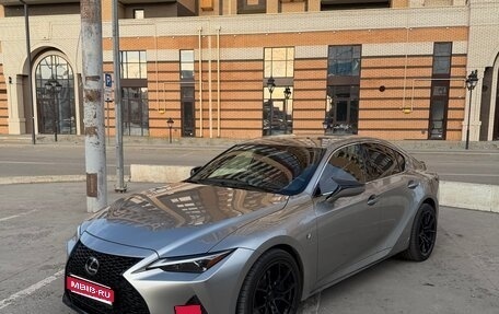 Lexus IS III, 2023 год, 3 499 999 рублей, 1 фотография