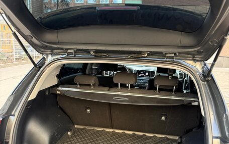 KIA Sportage IV рестайлинг, 2020 год, 2 700 000 рублей, 12 фотография