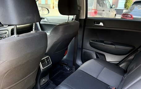 KIA Sportage IV рестайлинг, 2020 год, 2 700 000 рублей, 14 фотография