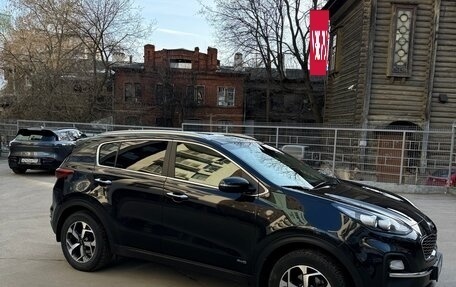 KIA Sportage IV рестайлинг, 2020 год, 2 700 000 рублей, 2 фотография